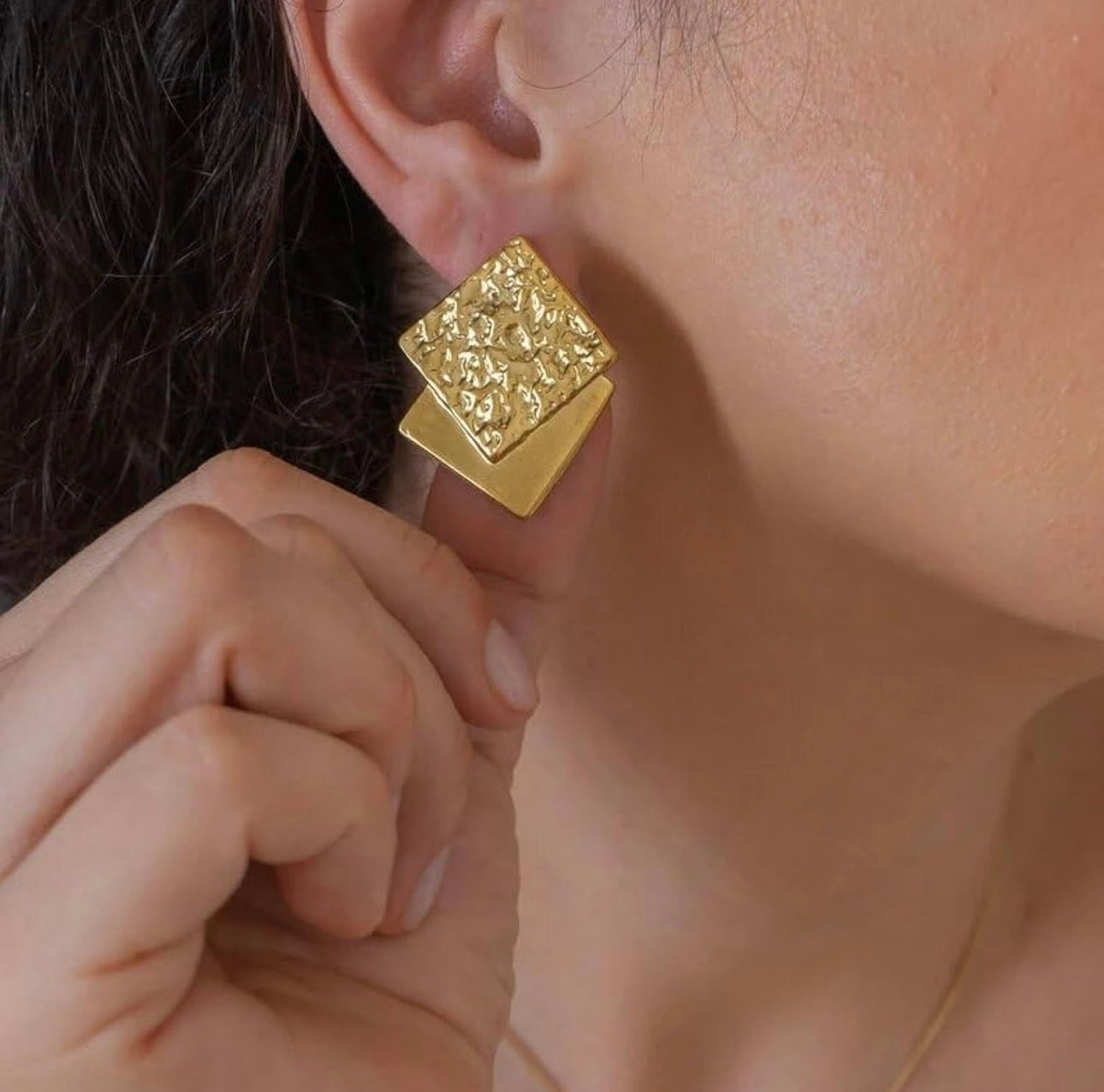 Fayra Jewels Dual-Tone Textured Square Earrings