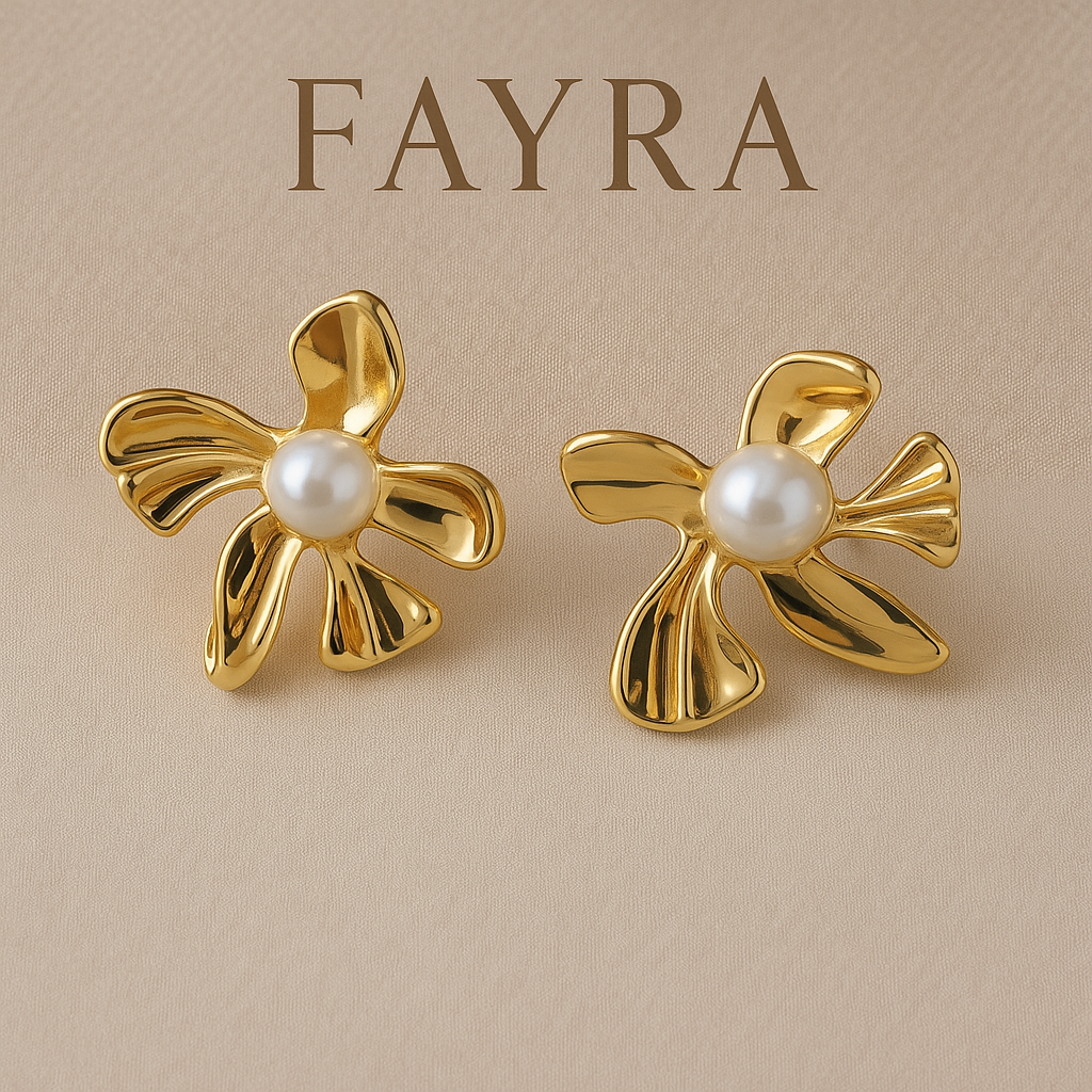 Golden Bloom Pearl Earrings đ¸â¨