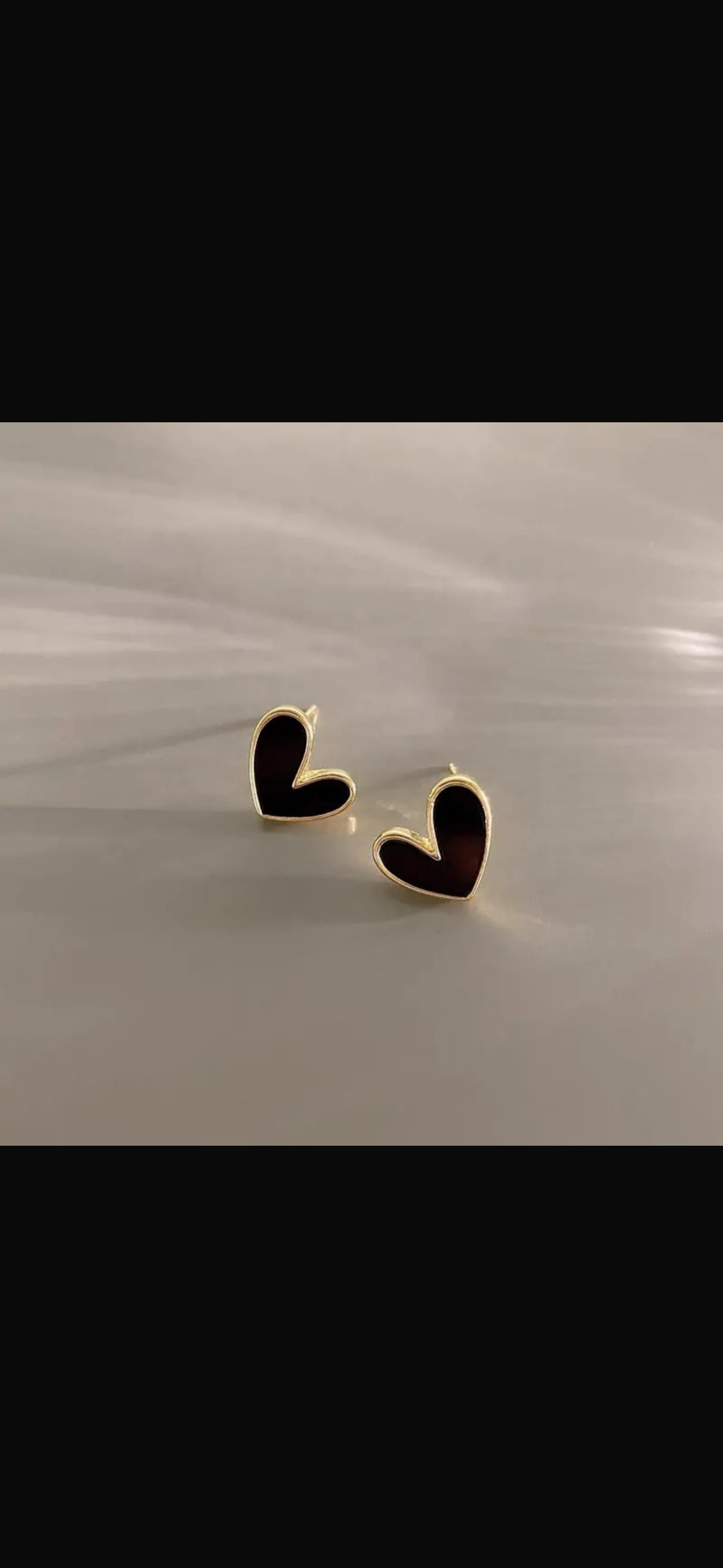 Black Heart Stud Earrings – Fayra Jewels