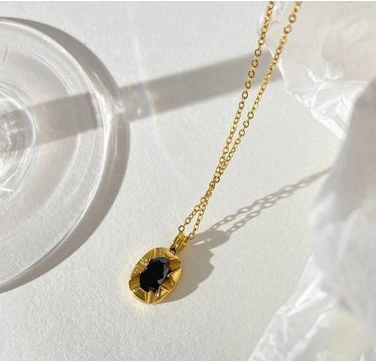 Elegant Black Gem Pendant Necklace ā Fayra Jewels