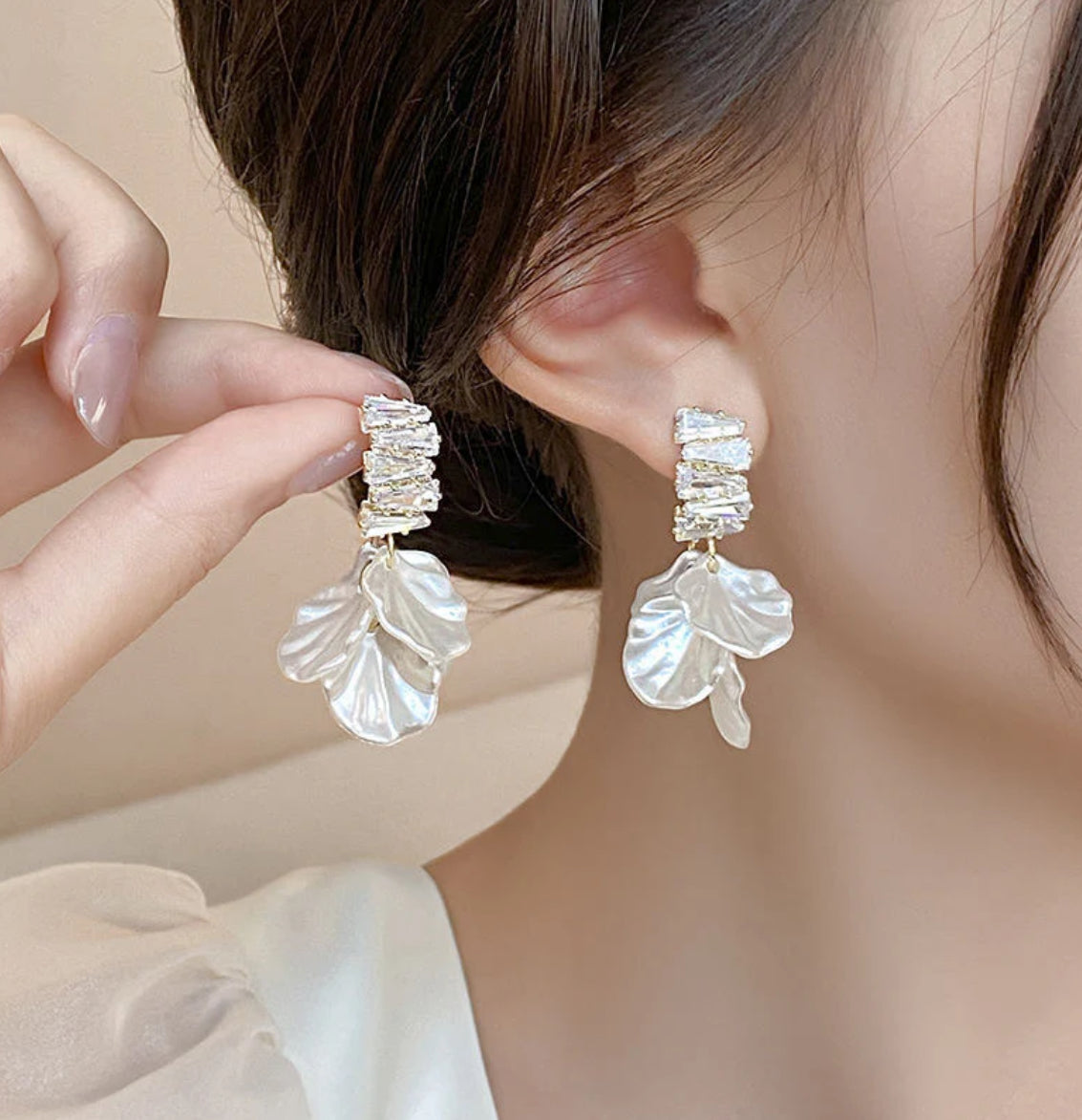 Crystal Bloom Petal