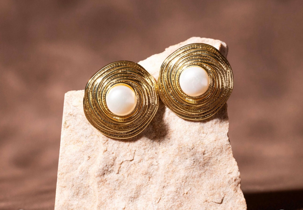 Golden Halo Pearl Earrings