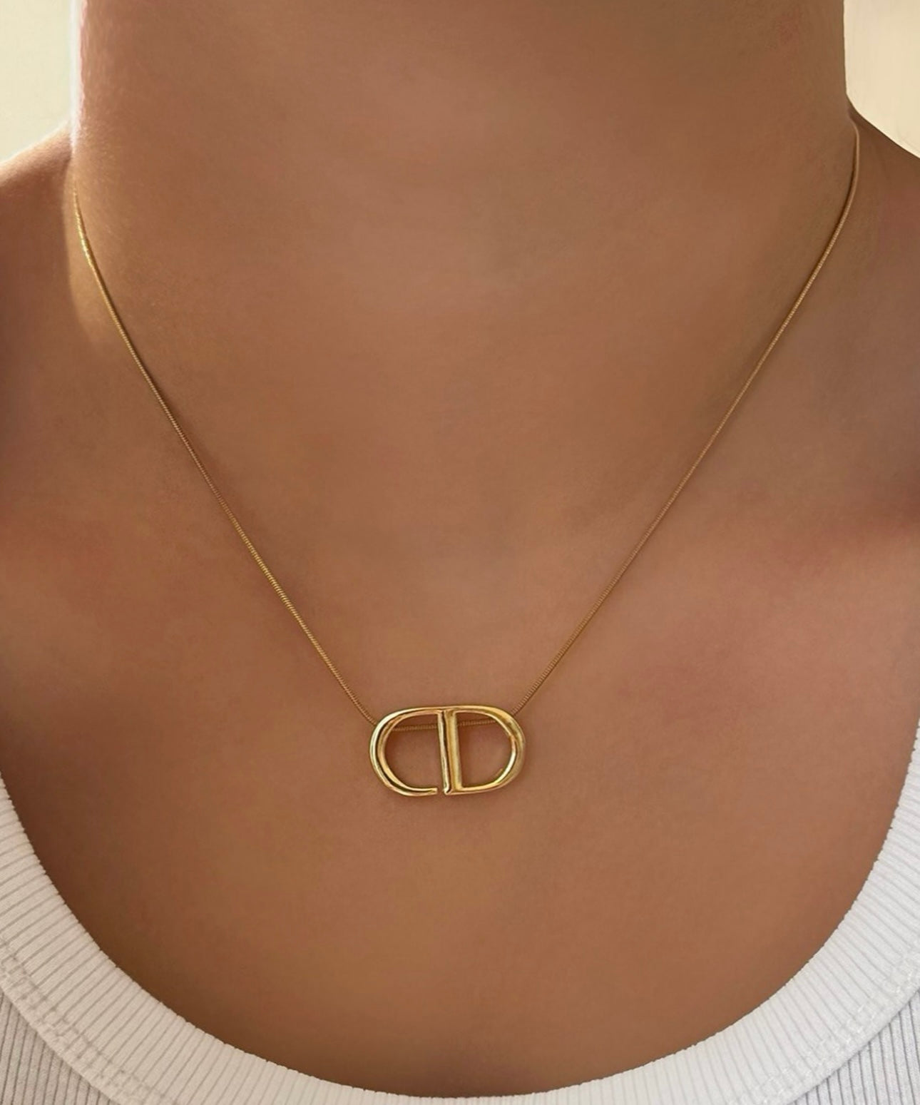 Golden Signature “D-Link” Pendant Necklace – Fayra Jewels