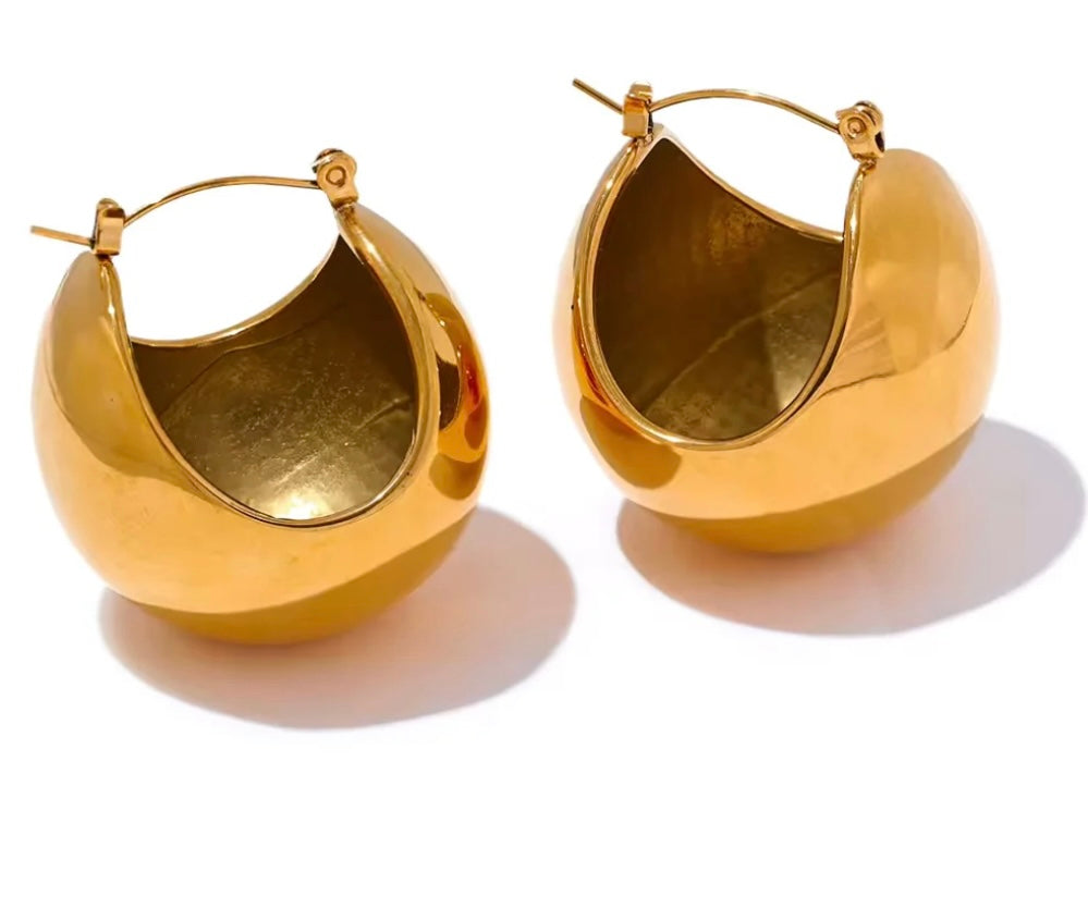 Golden Teardrop Statement Earrings – Fayra Jewels ✨