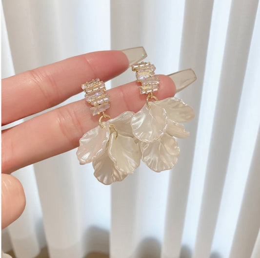 Crystal Bloom Petal