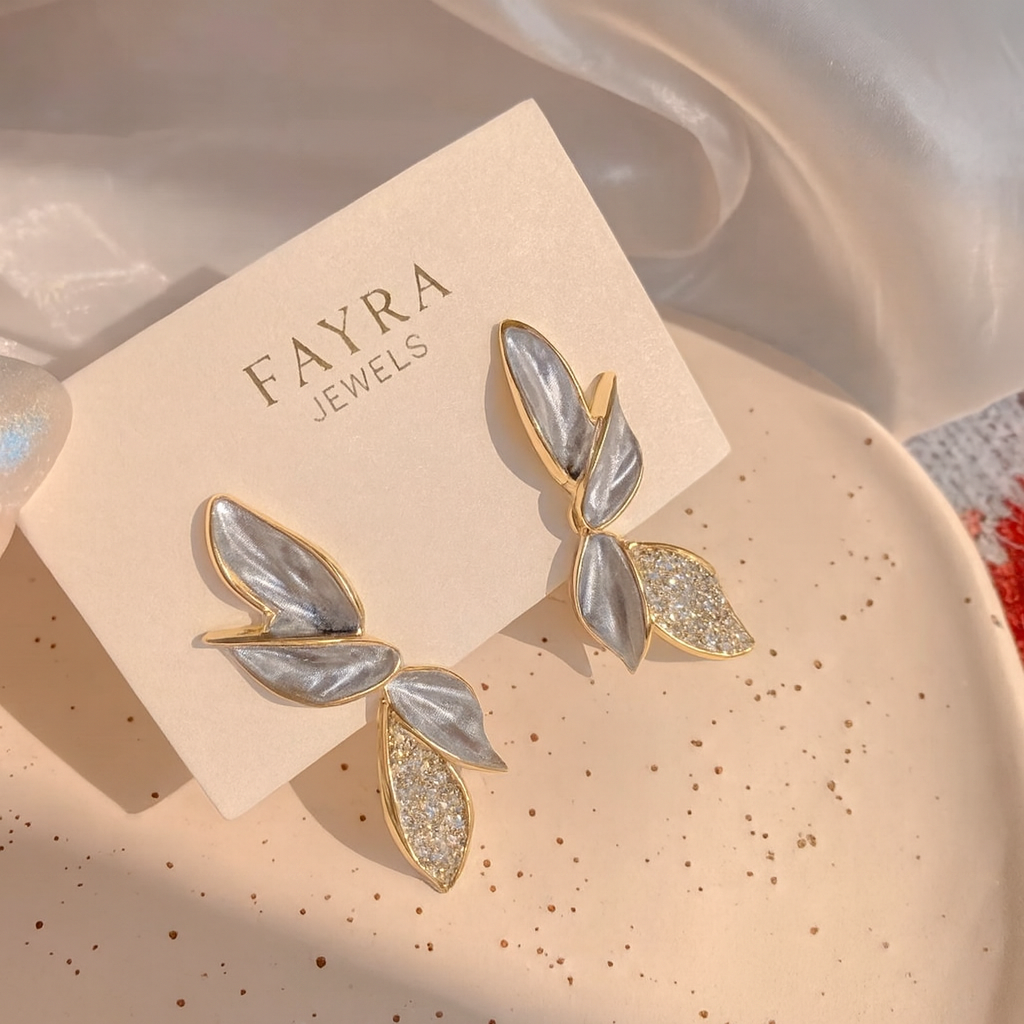 Metal Crystal Leaf Stud